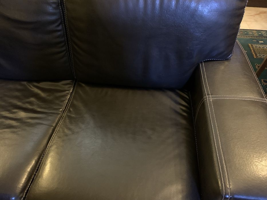 Sofás de 3 lugares e 4 lugares