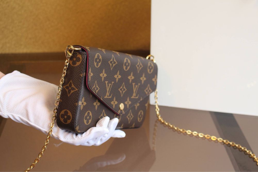 Сумка Louis Vuitton Pochette Félicie