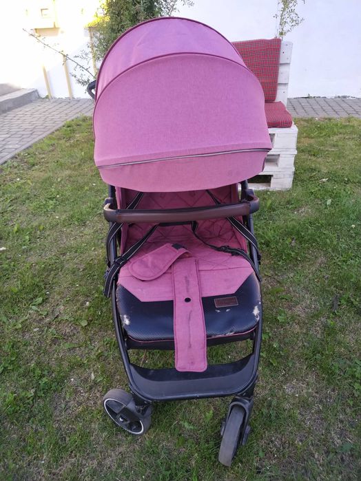 Прогулянкова коляска, візок, каляска