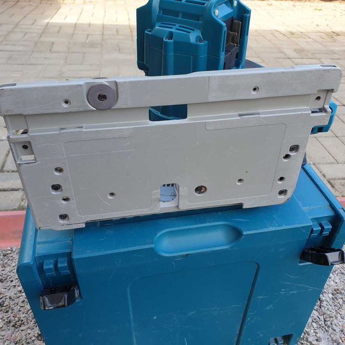 Makita DSP 600 akumulatorowa zagłębiarka