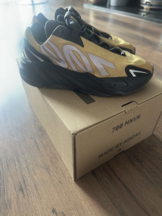 Adidas Yeezy 700 jak nowe
