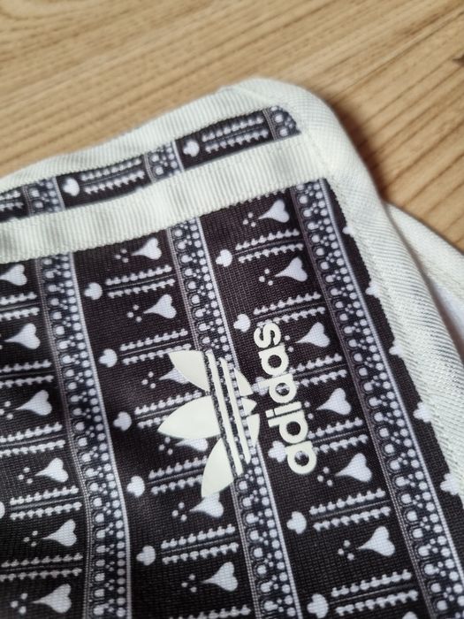 Spodenki szorty Adidas 42 XL