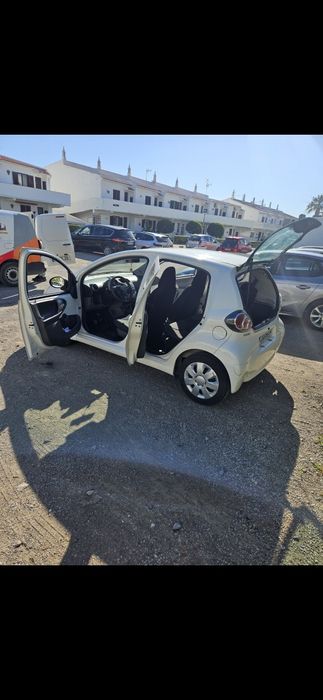 Toyora Aygo em Optimo estado-Super economico