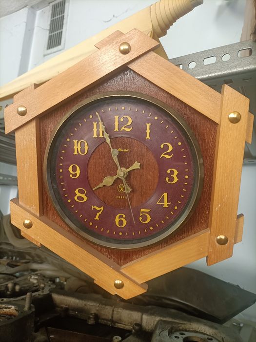 Zegar ścienny radziecki