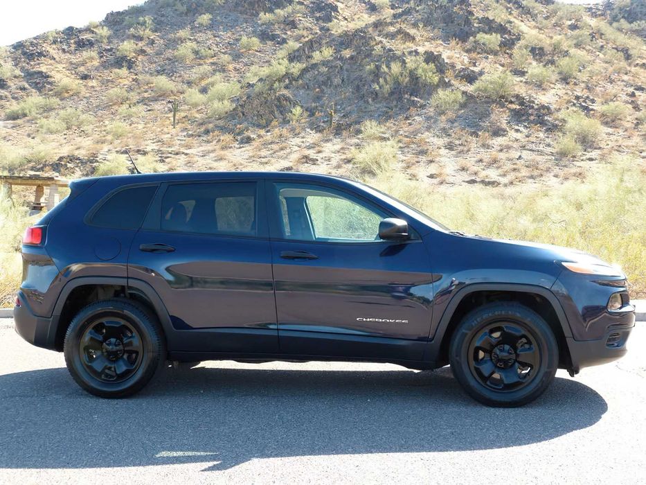 Jeep Cherokee      2016