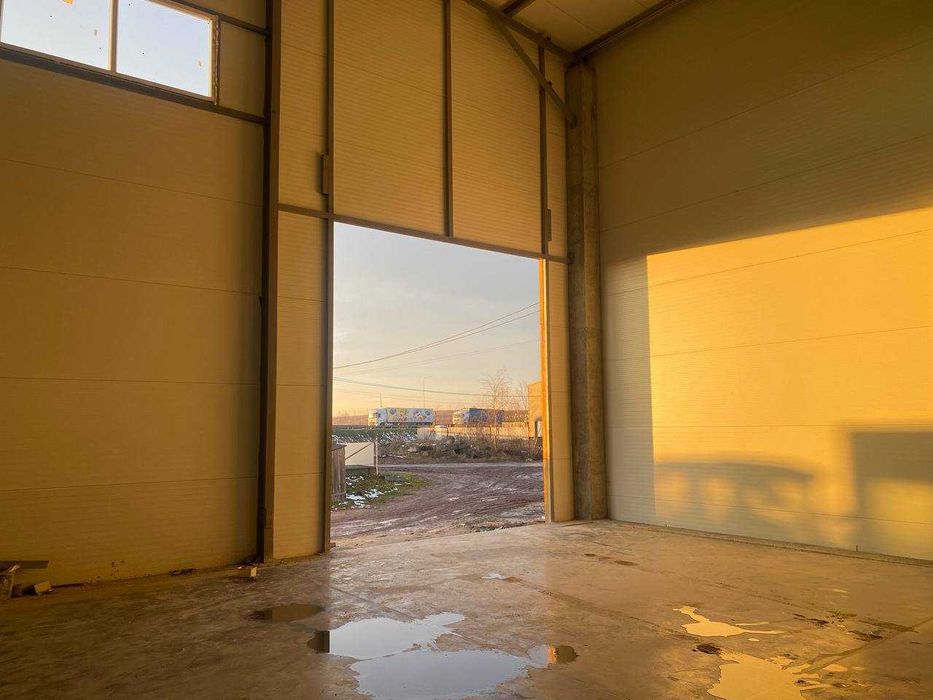 Оренда складу по об'їздній 1350м2 + офіси