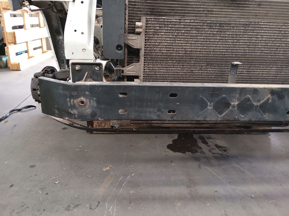 Reforço pára-choques frente PEUGEOT Boxer Combi
