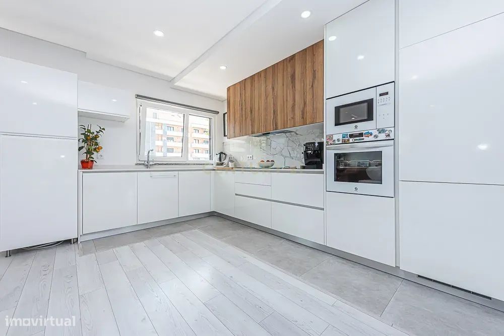 Apartamento T3 de 2023 na Avenida dos Ferroviários