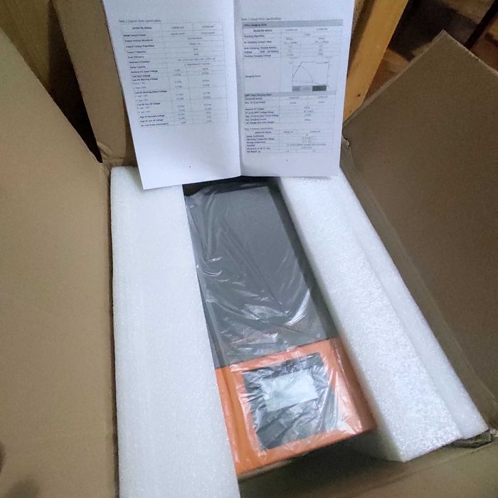 Інвертор гібридний 3200w PowMr ( POW-HVM3.2H-24V ) безперебійник