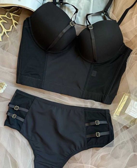 Комплект нижнего белья