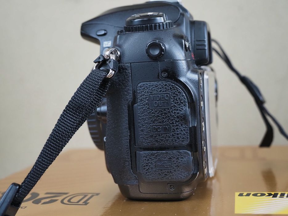 Nikon d200, niski przebieg 28488