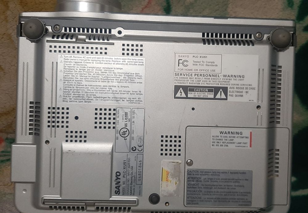 Продам проектор проектор Sanyo plc xu51