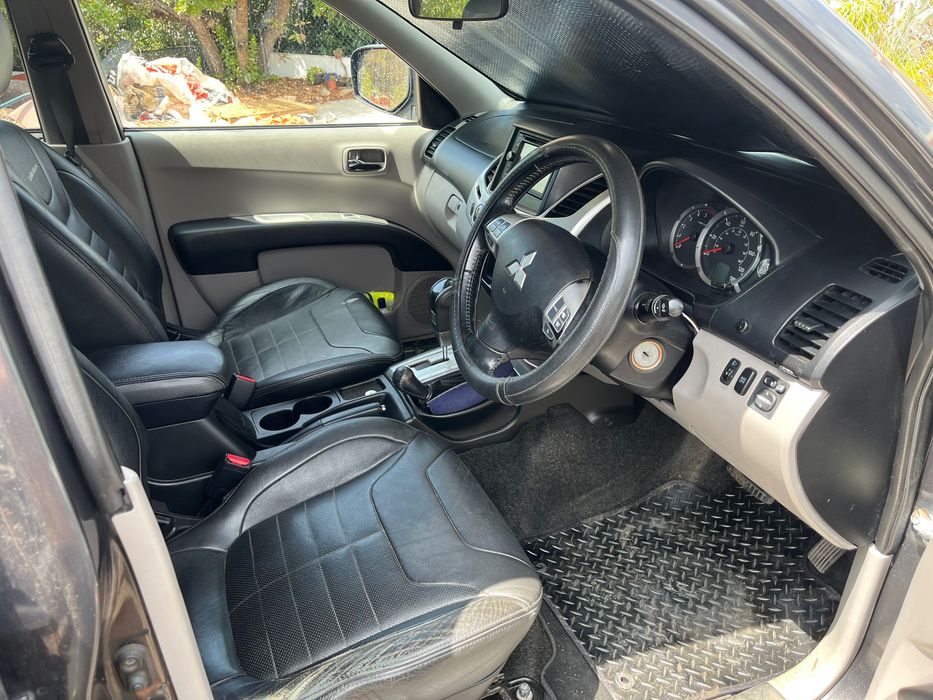 Mitsubishi L200 LB DI-D4x4 — photo 5