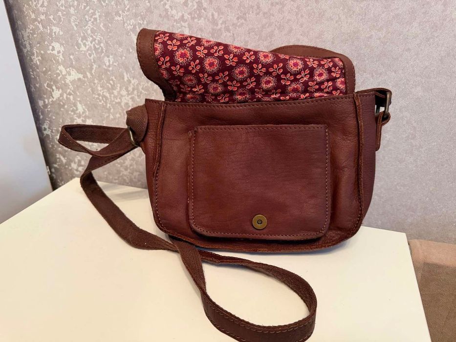 Продам сумку кроссбоді FatFace та Fossil