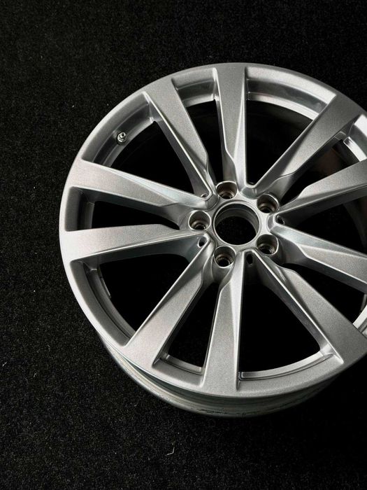 5x112 R19 8.5J ET31.5 D66.6 MERS A2234013100 +TPMS CR81