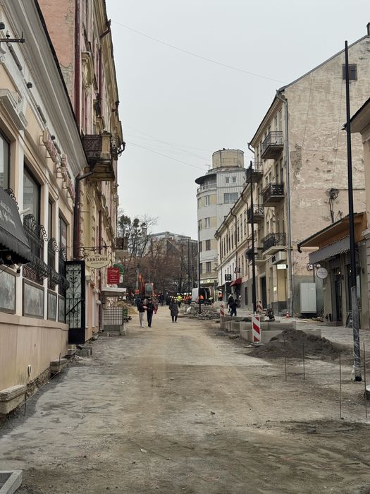 Приміщення під бар кафе з літкою