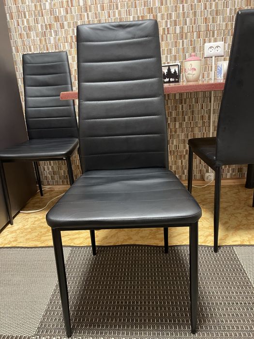 Стул стілець чорний