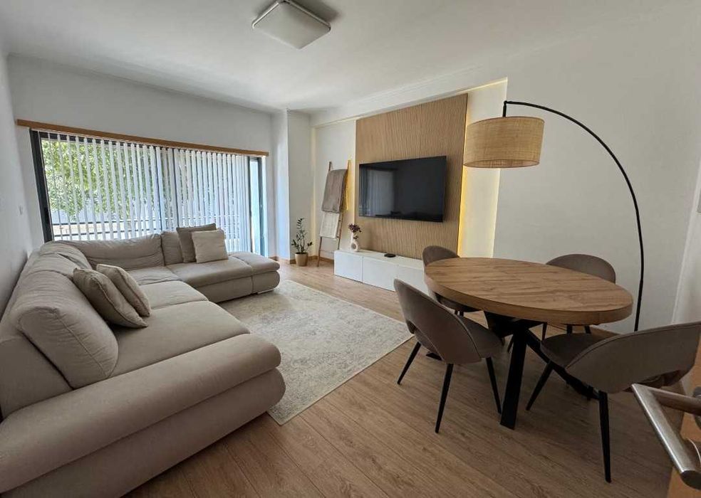 Apartamento T3 com bons acabamentos