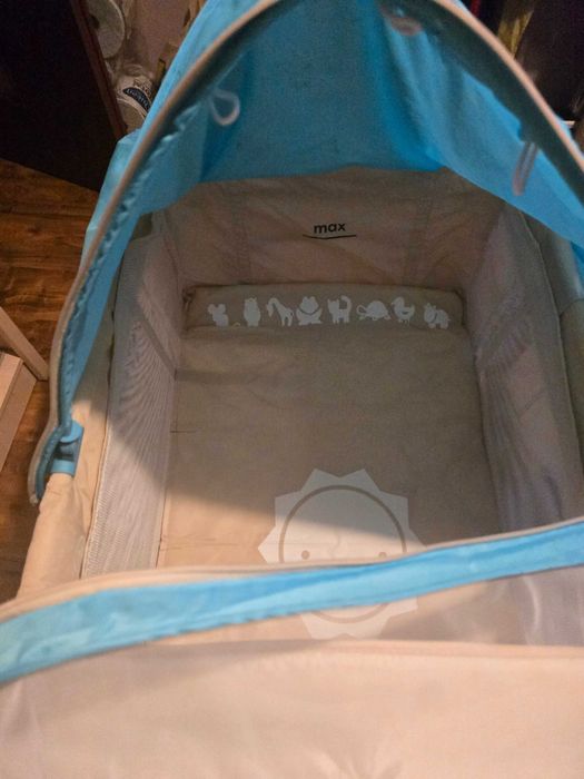 Łózeczko transportowe Sunbaby + kokon