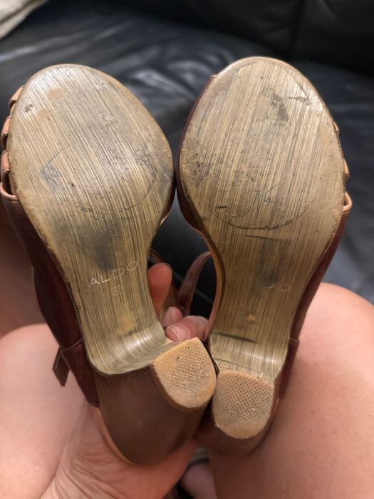 Aldo sandały wiatrówki na koturnie rozm. 38