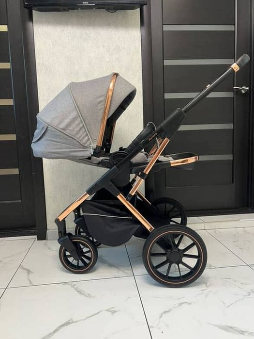 Продам коляску 3в1 Carello Aurora