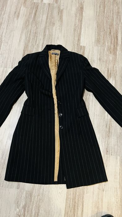 Dłuższy żakiet czarny w prążek 34 X S