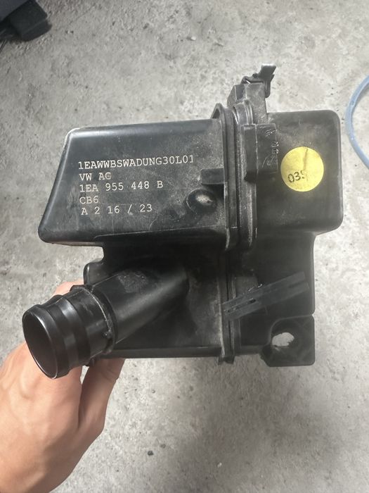 Бачок  омивача volkswagen id4