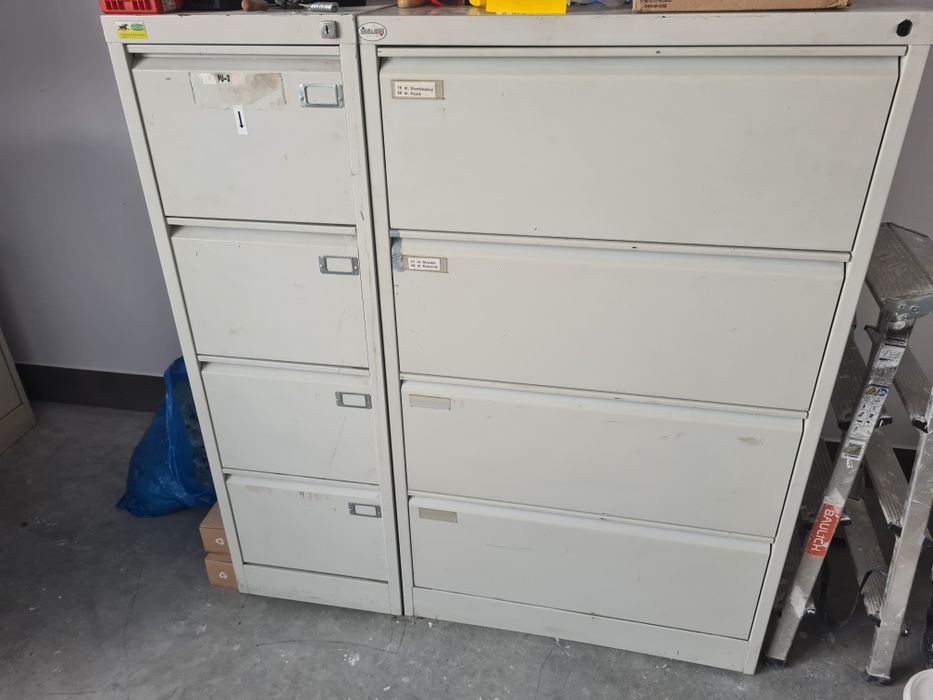 Szafka kartoteki dokumenty metalowa 4 szuflady zamiana na 3szuflady