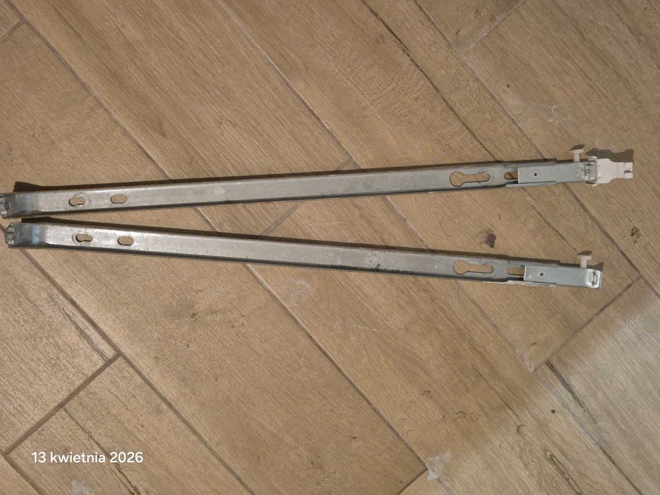Grzejnik 100x60 z głowicą