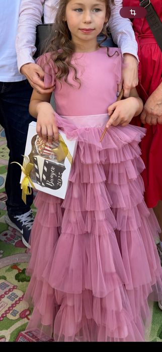 Сукня дитяча рожева святкова на випускний