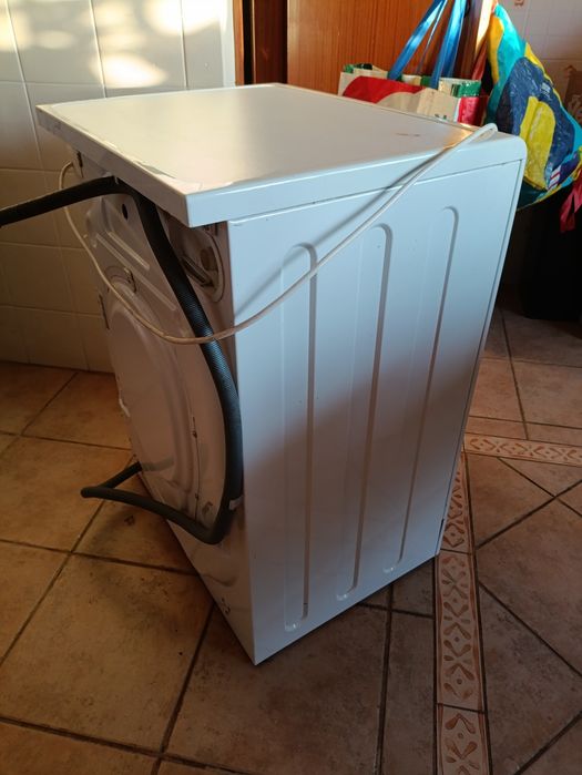Máquina de Lavar Roupa Indesit 6kg