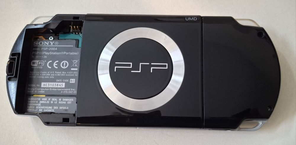 Sony PSP 2004 Slim Preta + Carregador Original Sony + Jogo