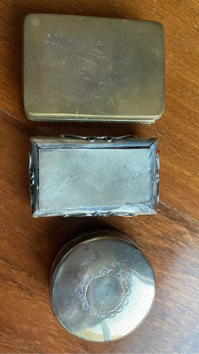 Lote de caixinhas para comprimidos em casquinha