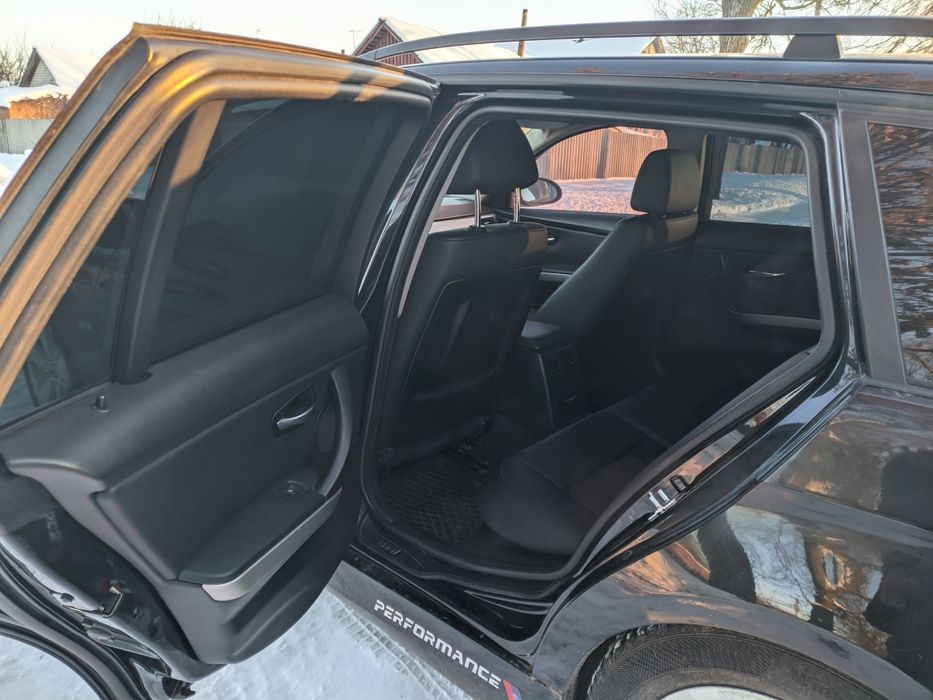 BMW 3 series E91 2006 року