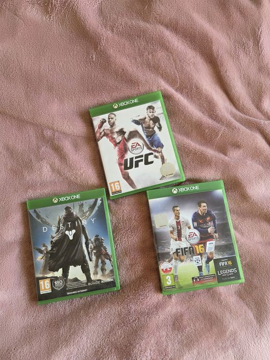 Xbox One S 500gb + gry i pad
