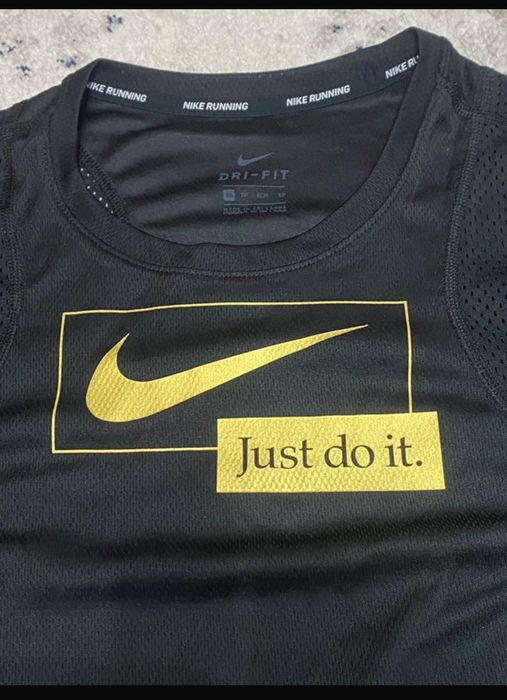T-Shirt Nike Running
