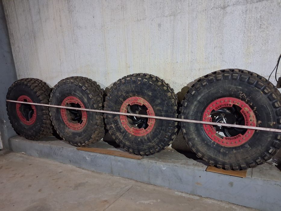 Pneus vj910 e jantes tubulares com beadlock dediland  r 16