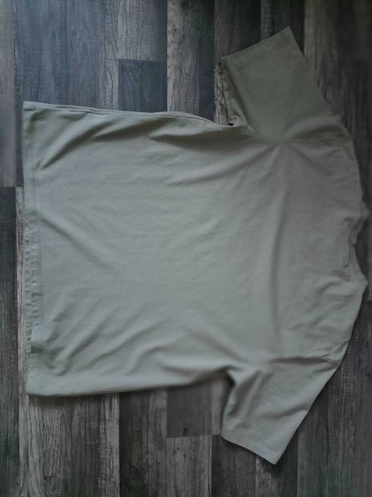 świetny  t-shirt ADIDAS stan idealny
