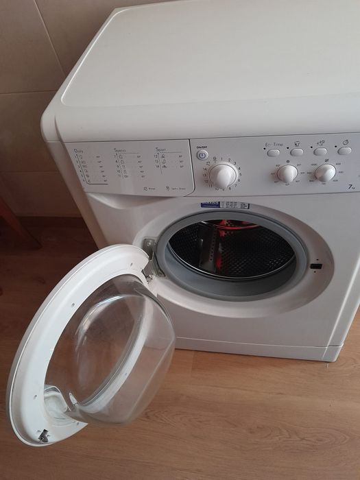 Máquina de lavar roupa indesit64584402992899124