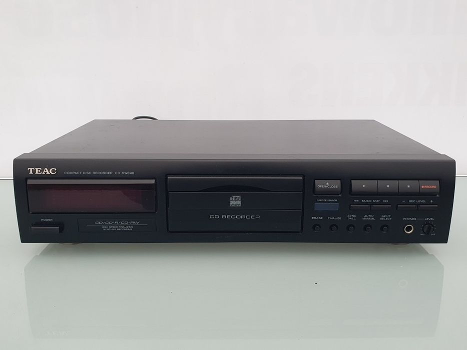 Nagrywarka audio CD Teac CD-rw890