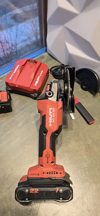 Hilti AG 6D-22 акумуляторна болгарка на Nuron 22v