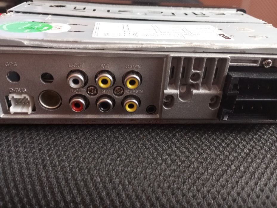 Продам автомагнiтолу