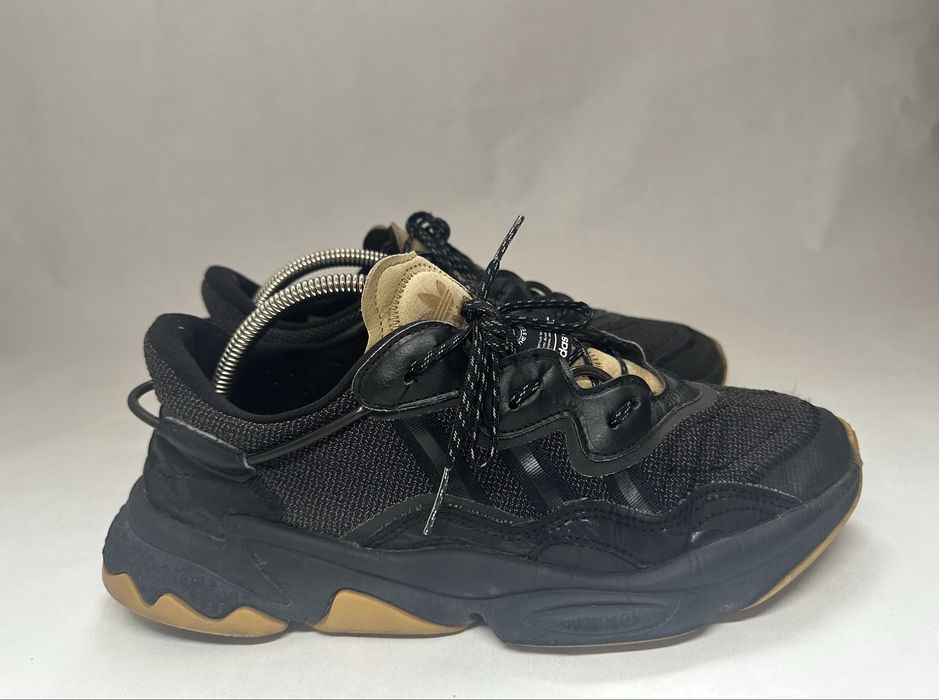 Кросівки Adidas Ozweego