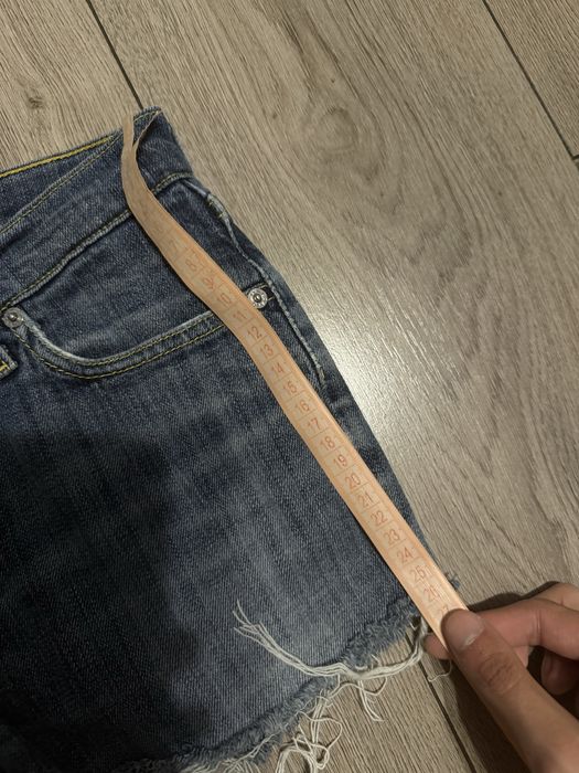 Жіночі міні шорти Levis Розмір XS/S