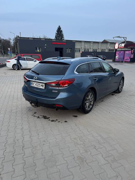 Продаю Mazda 6 ,2013р