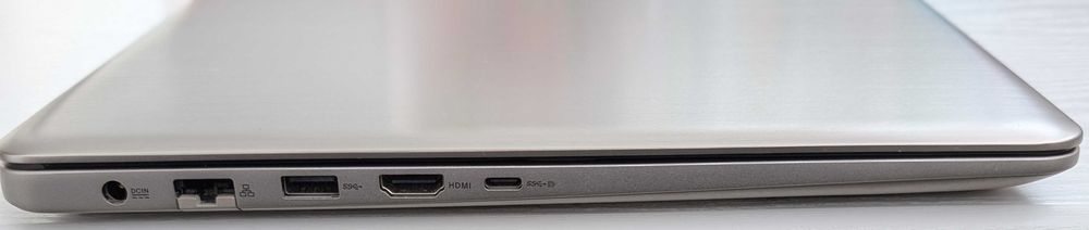 Ноутбук ASUS VivoBook Pro 15 I7-7700HQ\16GB RAM\256GB SSD+ 1TB HDD\Nvidia MX150