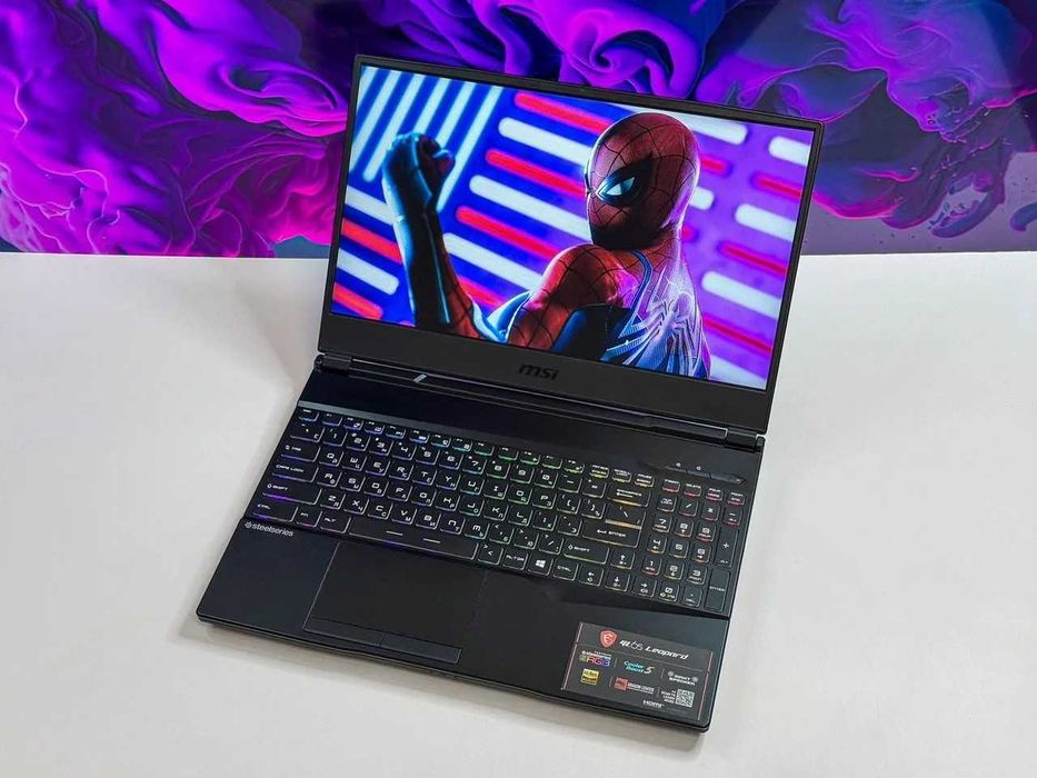 Срочно! Геймерский Ноут (8Гиговая видеокарта RTX) Киберпанк, Сталкер 2