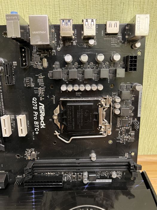 Материнская плата ASRock Q270 PRO BTC+