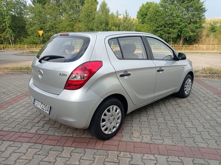 Hyundai i20 1.2 B 2010 Rok