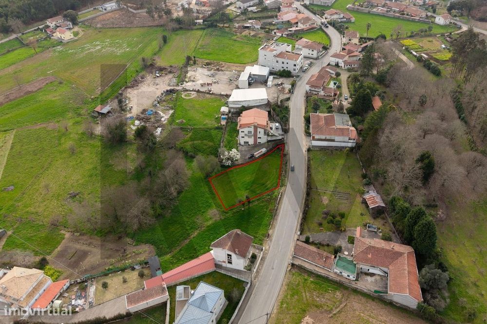 Terreno com viabilidade para construção | Santa Maria da Feira